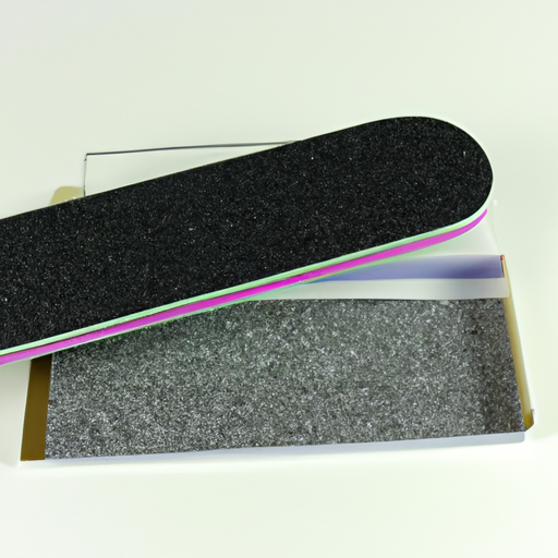 The most suitable nail file and polishing block for weak nails is a cheap manufacturer in China,